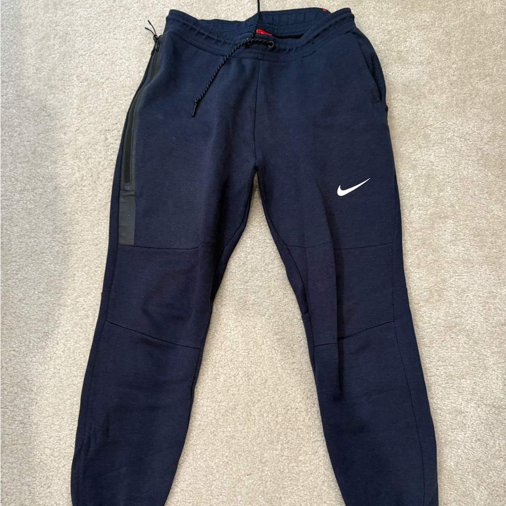 Nike tech fleece joggers navy blue size medium